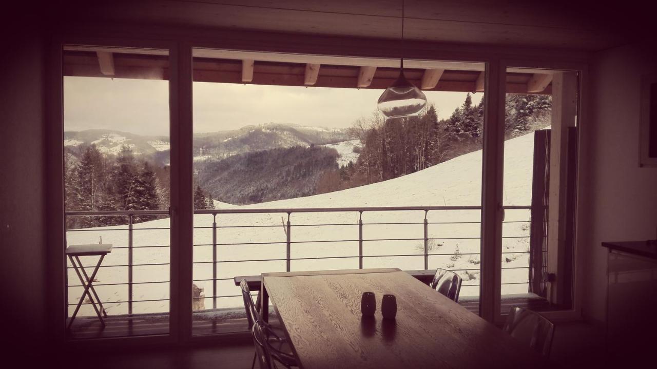 サン・テュルサンヌLa Joux Chaupeアパートメント エクステリア 写真
