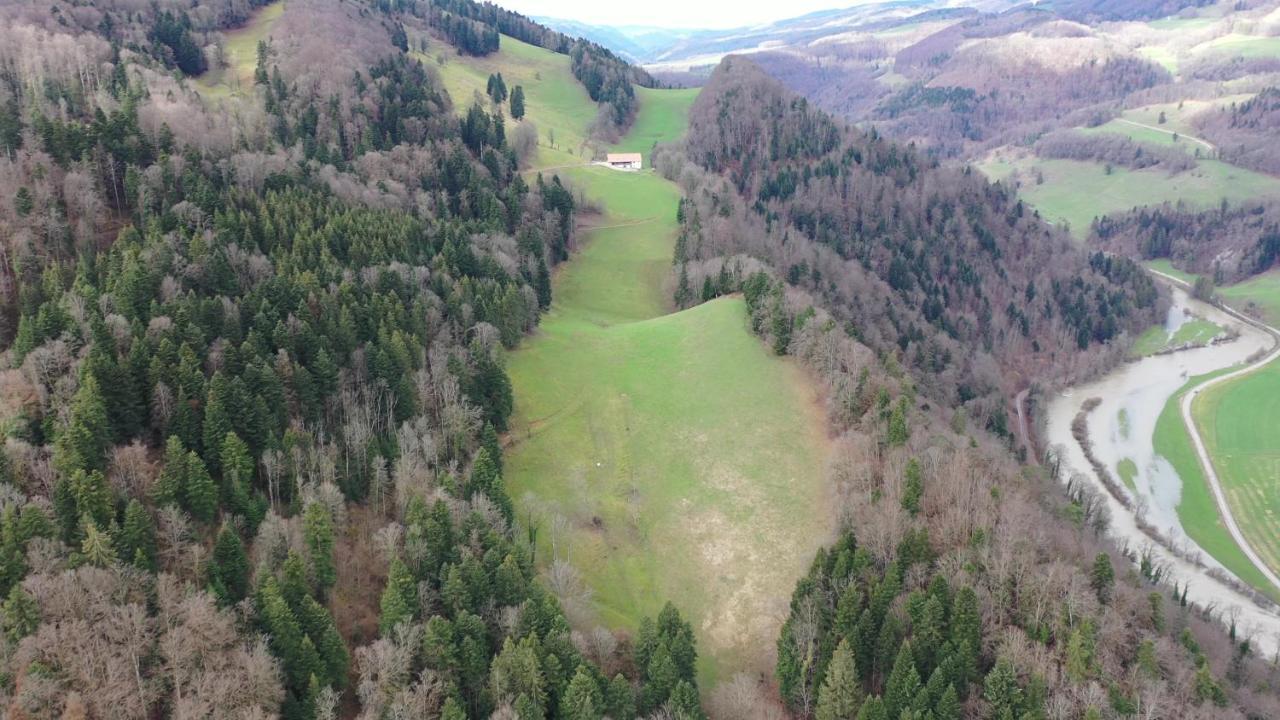 サン・テュルサンヌLa Joux Chaupeアパートメント エクステリア 写真